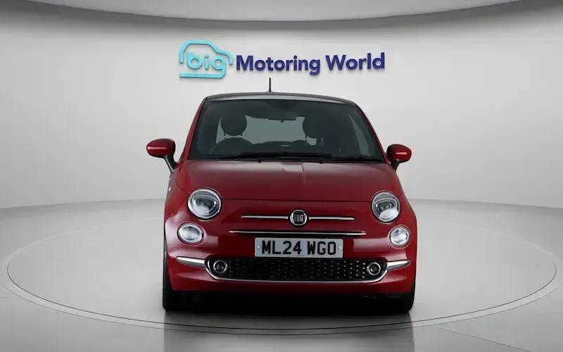 Begagnad Fiat 500 S 69 HK (50 kW) 2024 Röd Halvkombi