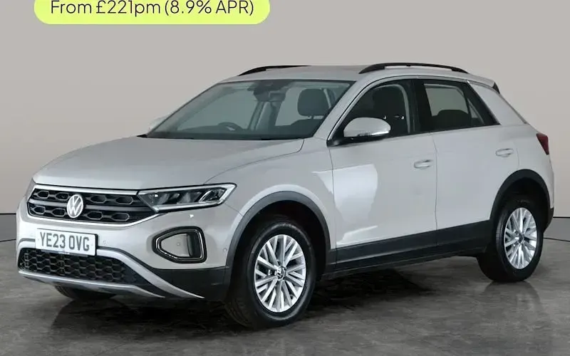 Used VW T-Roc Life 110 HP (80 kW) 2023 SUV