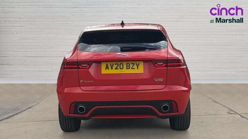 Usado Jaguar E-Pace Chequered Flag 180 HP (132 kW) 2020 Vermelho SUV