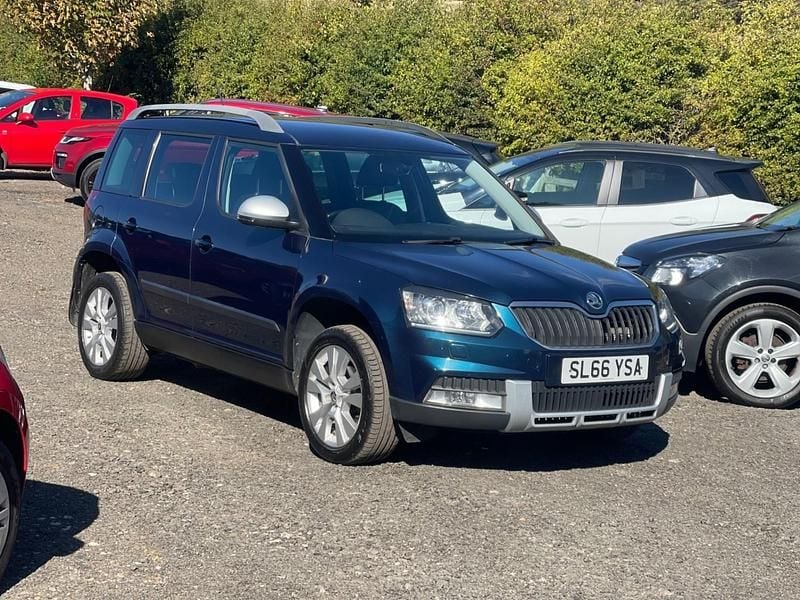 Blue Used 2017 Skoda Yeti SE L SUV | £7,499 (Good price) - Image 1/4