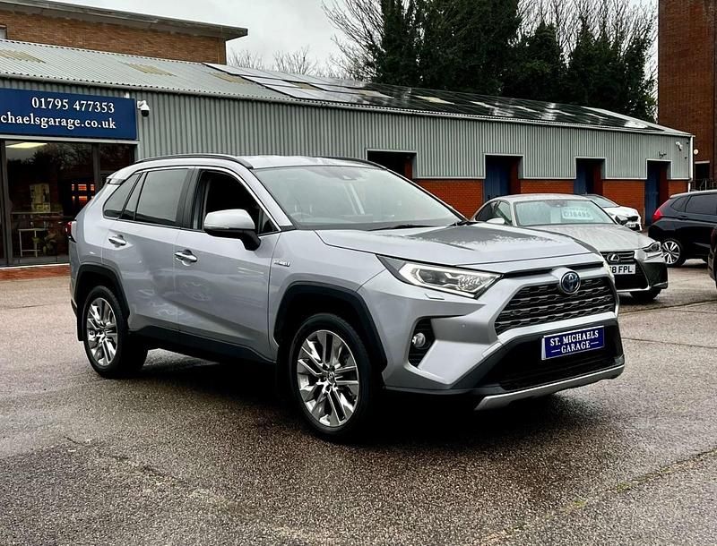 Used Toyota RAV4 Hybrid 2021 Silver SUV