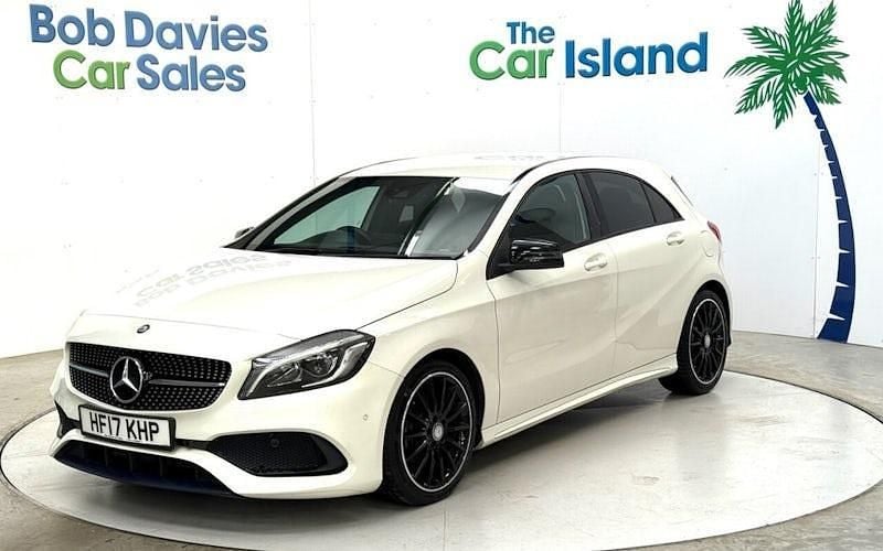Used Mercedes A160 AMG line 102 HP (75 kW) 2017 White Hatchback