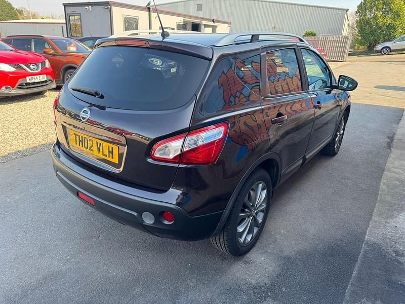 Used Nissan Qashqai Tekna 106 HP (77 kW) 2010 Black SUV