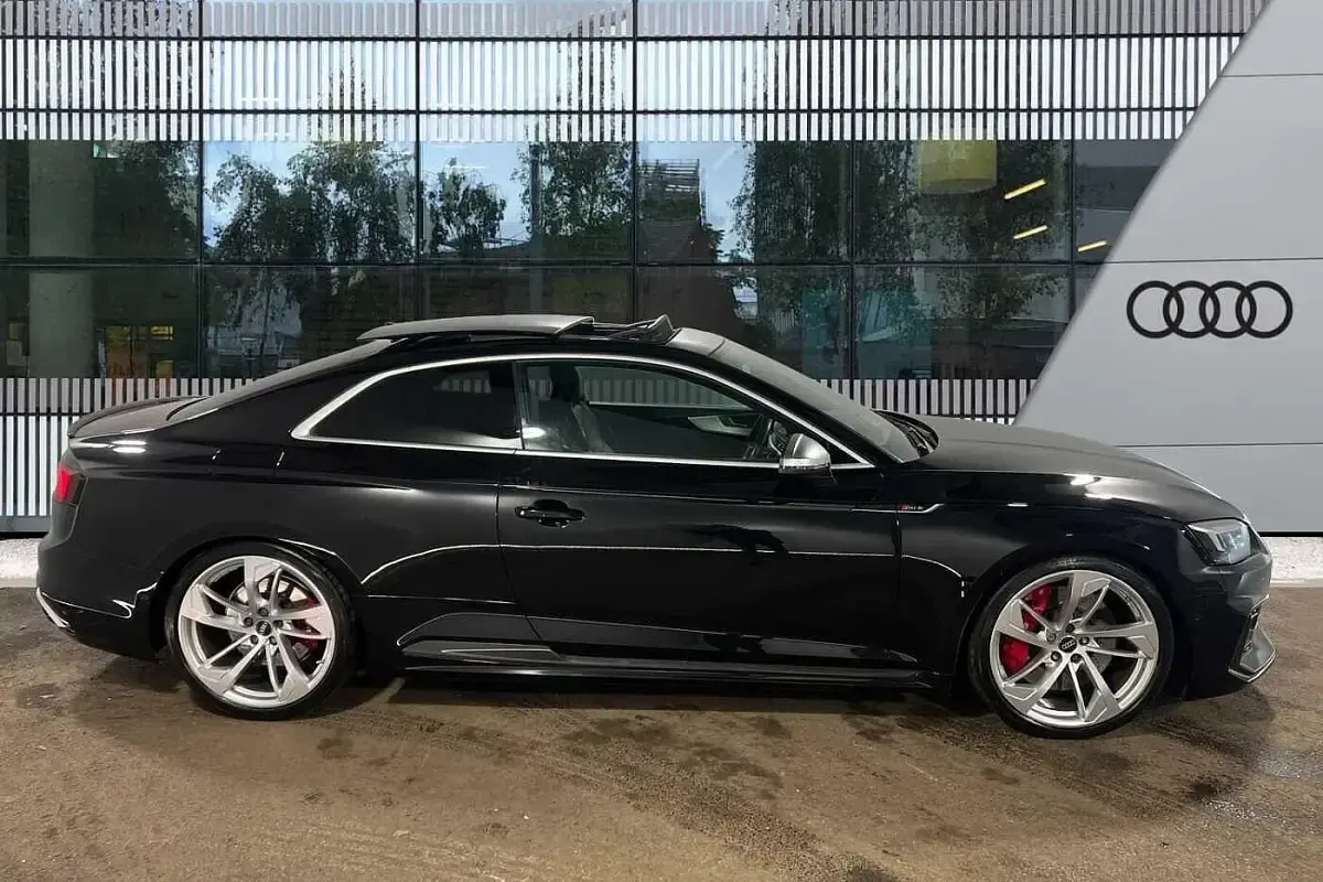 Usado Audi RS5 Advanced 450 HP (330 kW) 2018 Preto Coupé