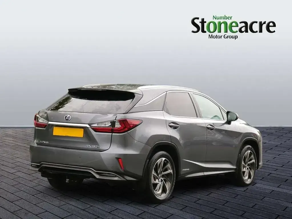 Used Lexus RX450hL 308 HP (226 kW) 2018 Grey SUV