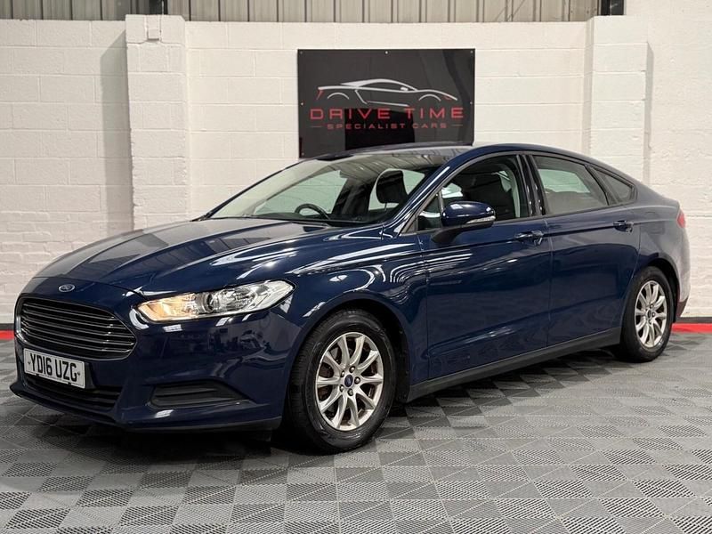 Used Ford Mondeo Style 2016 Blue Hatchback