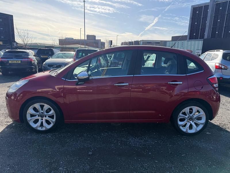 Begagnad Citroën C3 SELECTION 82 HK (60 kW) 2014 Röd Halvkombi