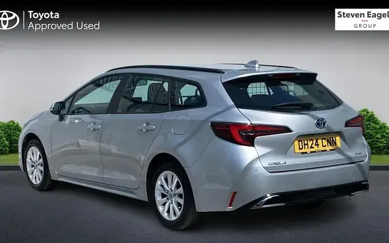 Used Toyota Corolla 140 HP (102 kW) 2026 Estate