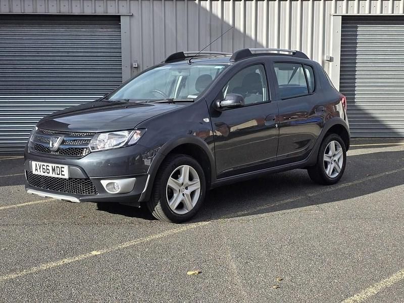 Grey Used 2016 Dacia Sandero Lauréate Hatchback | £5,900 (Fair price) - Image 1/4