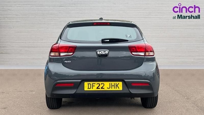 Used Kia Rio 99 HP (72 kW) 2022 Grey Hatchback