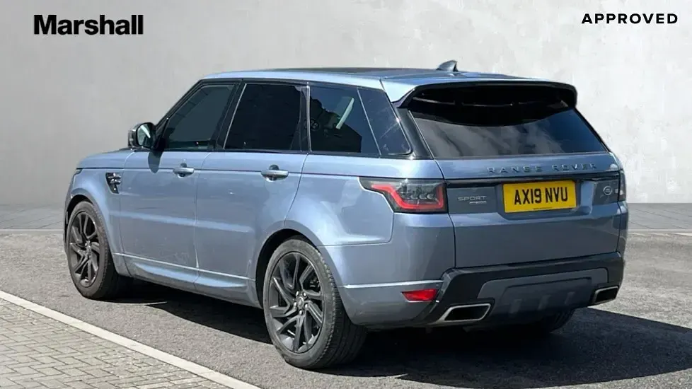 Used Land Rover Range Rover Sport HSE Dynamic 306 HP (225 kW) 2019 Bryon blue SUV