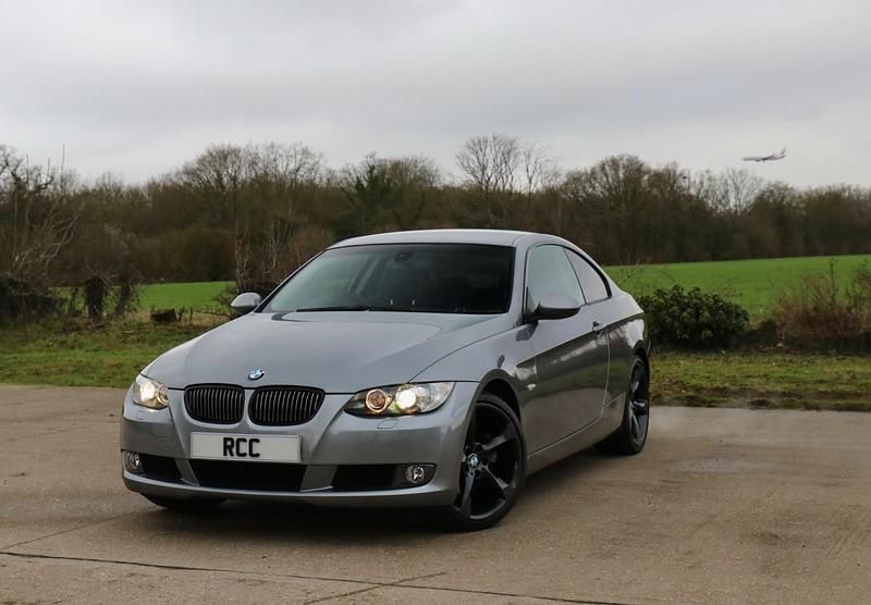 Used BMW 325 Performance 218 HP (160 kW) 2006 Grey Coupe