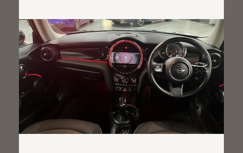 Used Mini Cooper Classic 136 HP (100 kW) 2022 Grey Hatchback