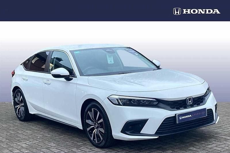 White Used 2024 Honda Civic Elegance Hatchback | £25,336 (Good price) - Image 1/4