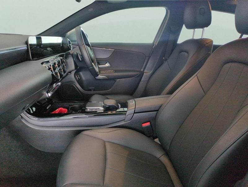 Used Mercedes A180 Executive 116 HP (85 kW) 2023 Grey Sedan