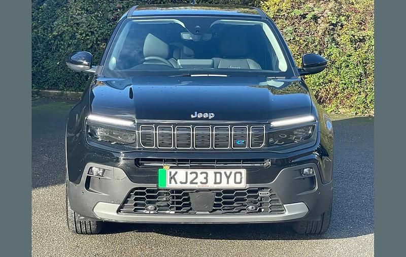 Used Jeep Avenger EV 114 kW (156 HP) 2023 Black SUV
