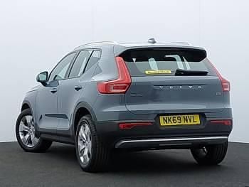 Used Volvo XC40 Momentum 150 HP (110 kW) 2019 Grey SUV