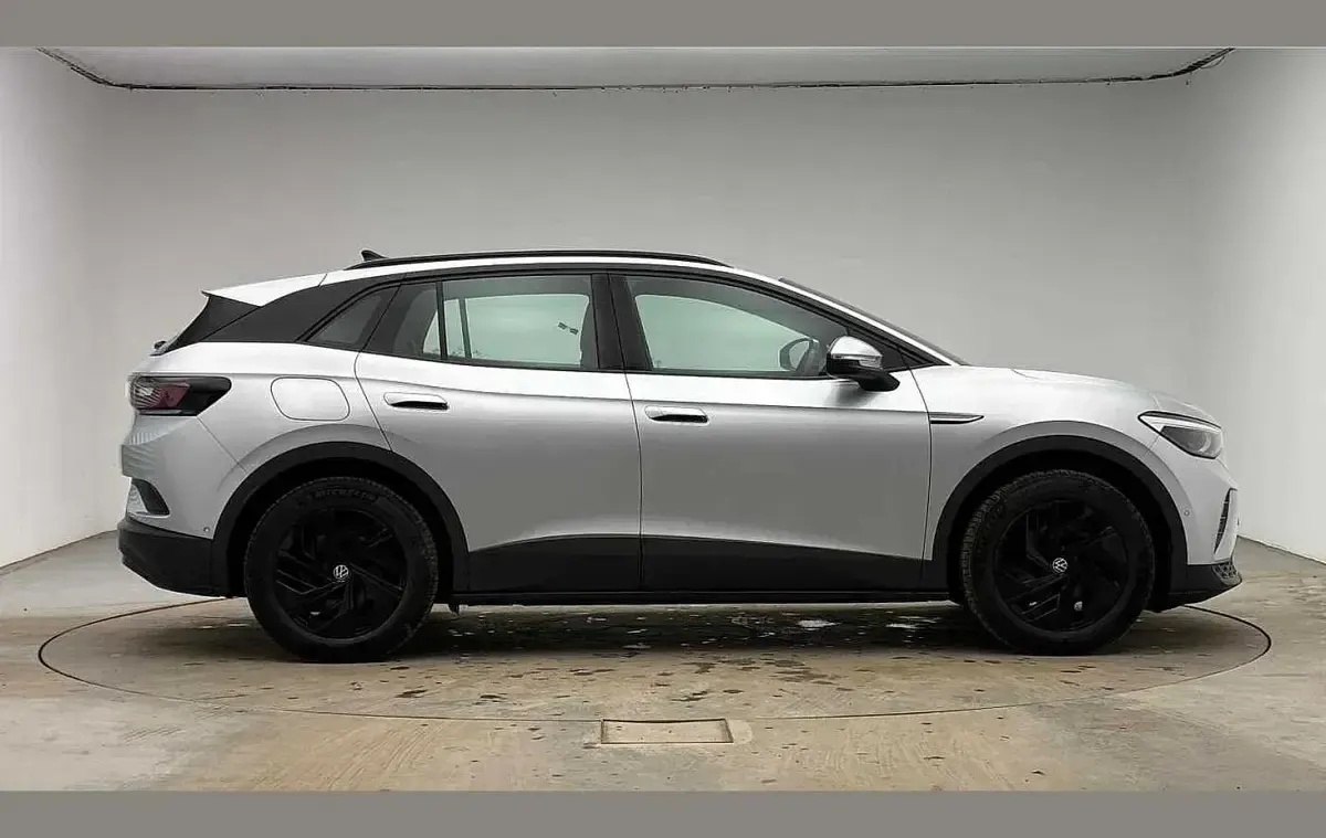 Used VW ID.4 Pure 108 kW (148 HP) 2023 Silver SUV