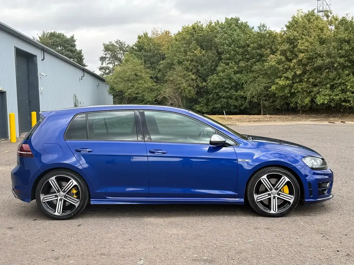 Used VW Golf VII R 2015 Blue Hatchback