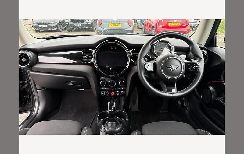 Used Mini Cooper S Classic 178 HP (130 kW) 2023 Black Hatchback