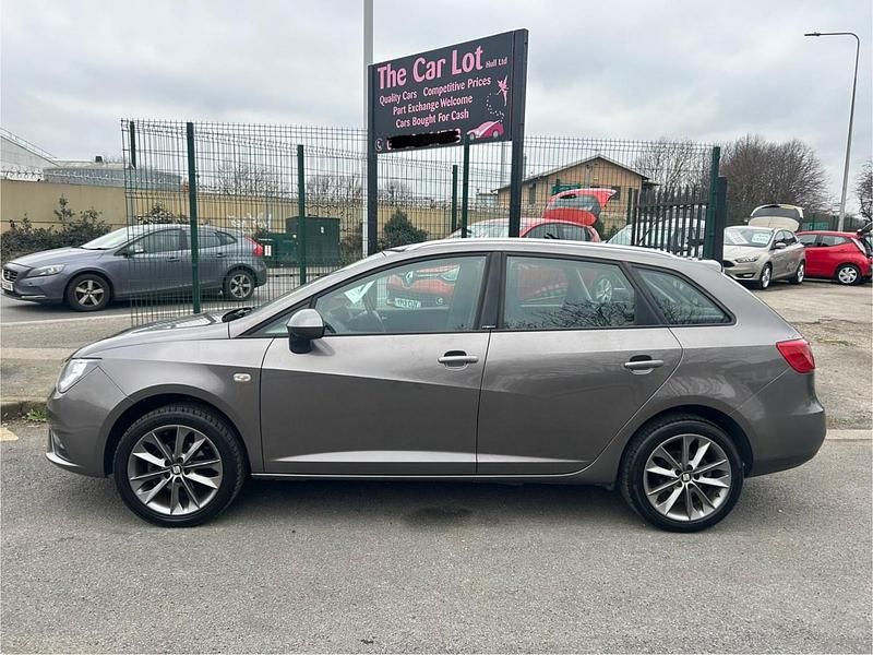 Begagnad Seat Ibiza ST I-Tech 2015 Grå Kombi