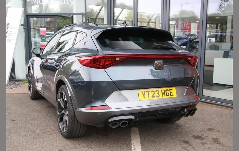 Used Cupra Formentor VZ2 306 HP (225 kW) 2023 Grey SUV
