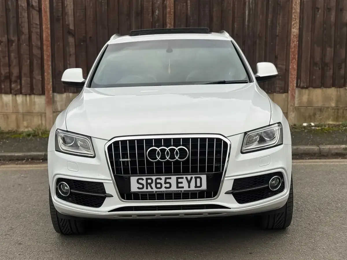 Used Audi Q5 S-line plus 2015 White SUV