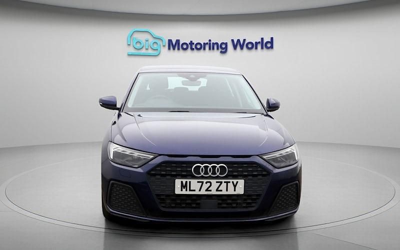 Used Audi A1 Sportback 95 HP (69 kW) 2023 Blue Hatchback