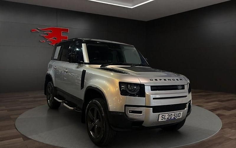 Usado Land Rover Defender First Edition 241 HP (177 kW) 2020 Prateado SUV