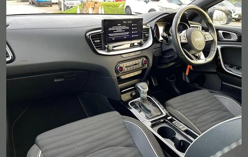 Used Kia XCeed GT-Line 138 HP (101 kW) 2024 White SUV