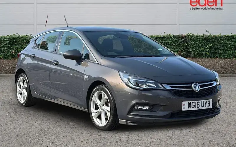 Used Vauxhall Astra SRi 150 HP (110 kW) 2019 Hatchback