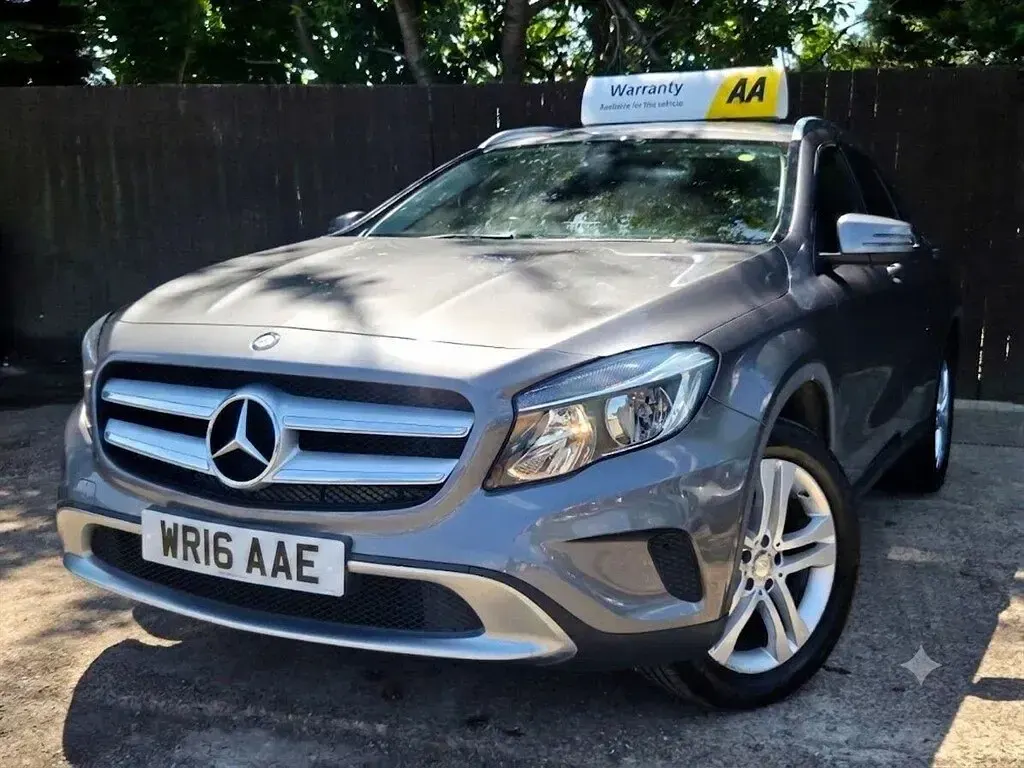 Used Mercedes GLA200 136 HP (100 kW) 2016 Grey SUV