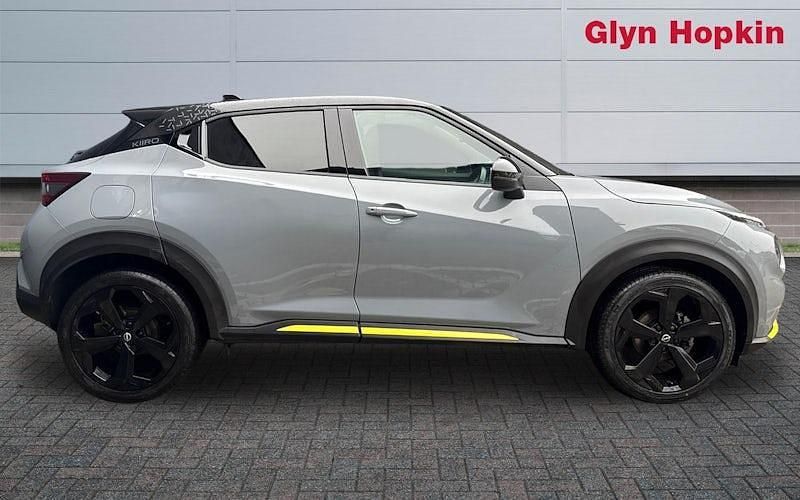 Used Nissan Kiiro 114 HP (83 kW) 2022 Grey Hatchback