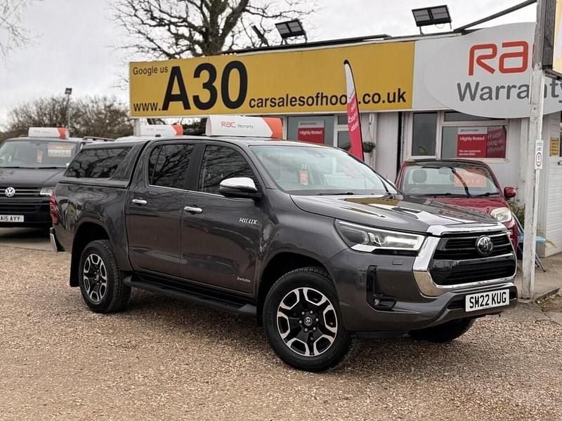 Used Toyota HiLux 201 HP (147 kW) 2022 Grey Pickup