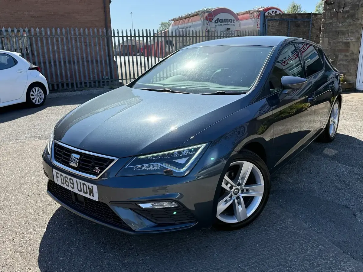 Used Seat Leon FR 130 HP (95 kW) 2020 Grey Hatchback
