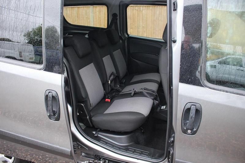 Used Fiat Doblò 2019 Grey MPV