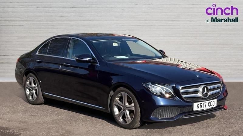 Used Mercedes E220 Premium 194 HP (142 kW) 2017 Blue Sedan
