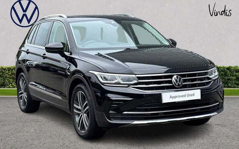 Black Used 2023 VW Tiguan Elegance SUV | £26,587 (Fair price) - Image 1/4