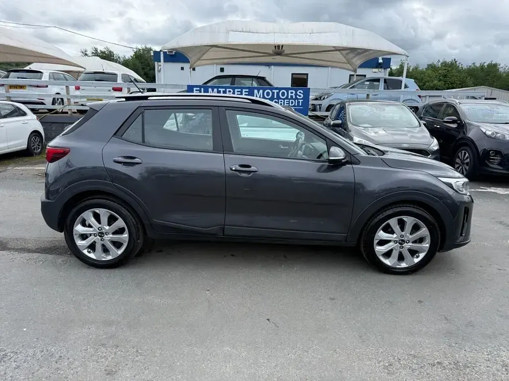 Used Kia Stonic Turbo 108 HP (79 kW) 2018 Grey SUV