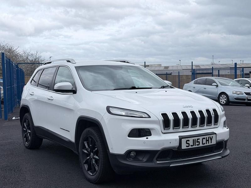 Used Jeep Cherokee Limited 170 HP (125 kW) 2015 White SUV