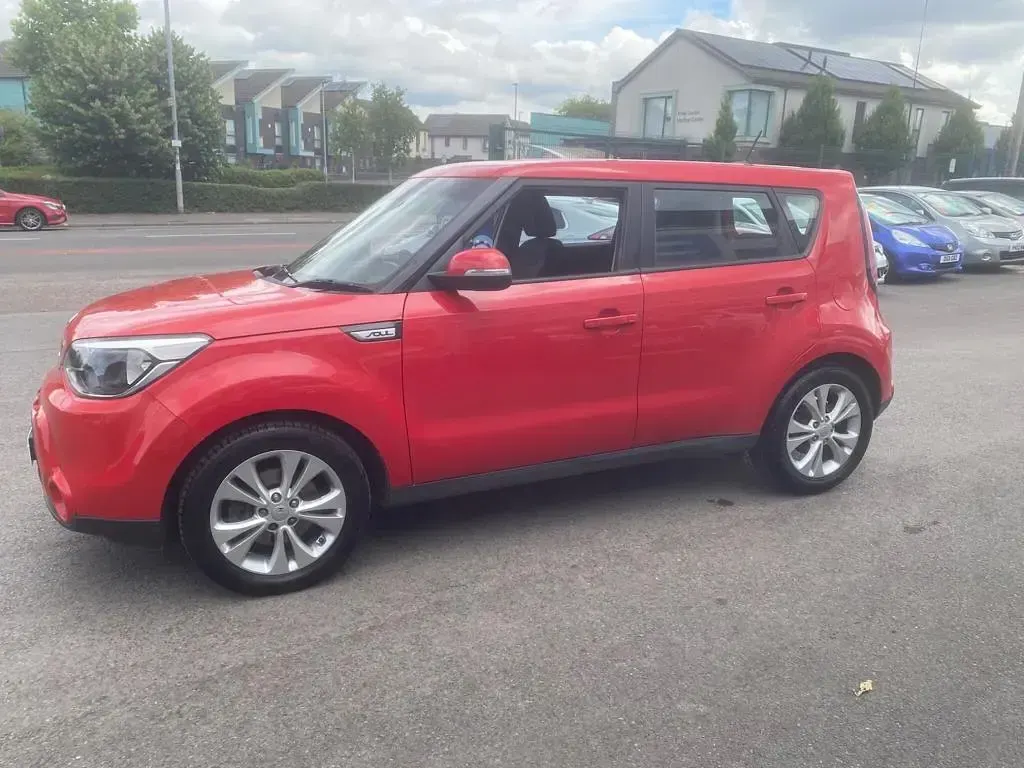 Used Kia Soul 2016 Red SUV