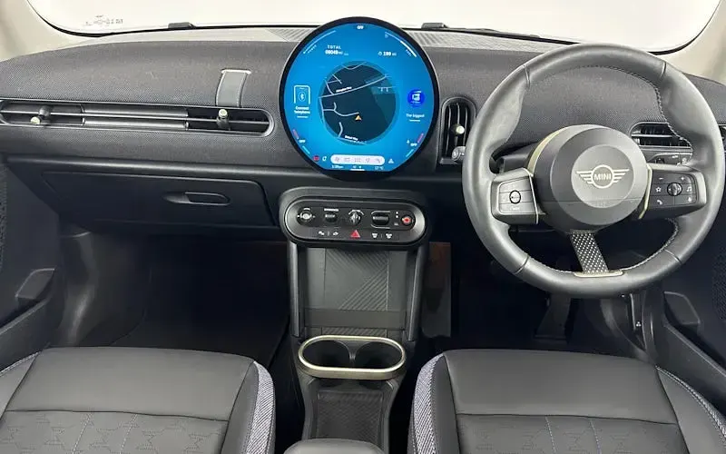 Usado Mini Cooper Classic 114 kW (156 HP) 2026 Citadino