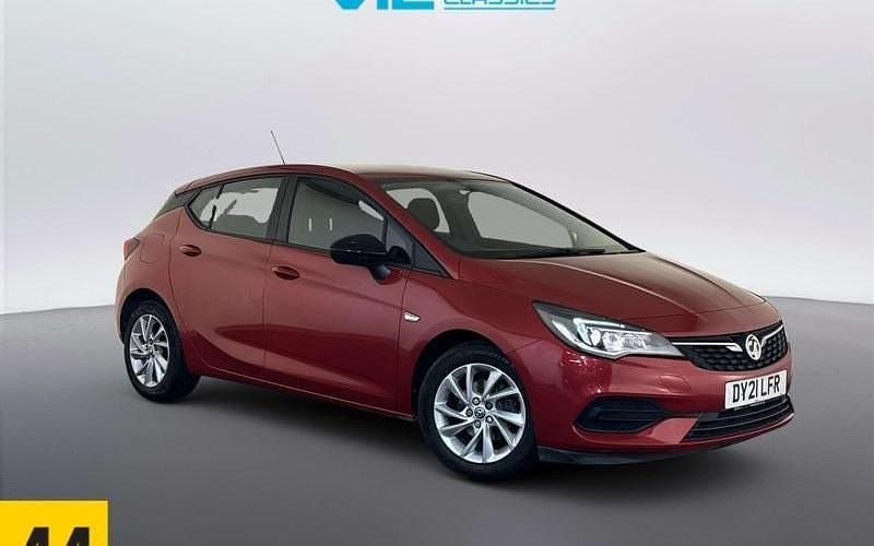 Second-hand Vauxhall Astra S 105 CP (77 kW) 2021 Hatchback