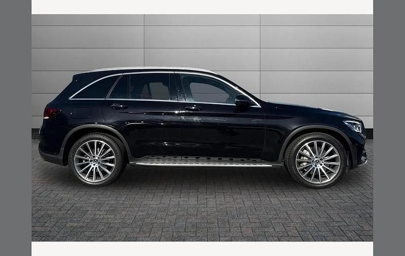 Used Mercedes GLC300e AMG Line Premium Plus 254 HP (186 kW) 2019 Black SUV