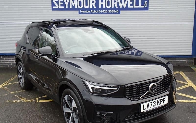 Begagnad Volvo XC40 Ultimate 197 HK (144 kW) 2023 SUV