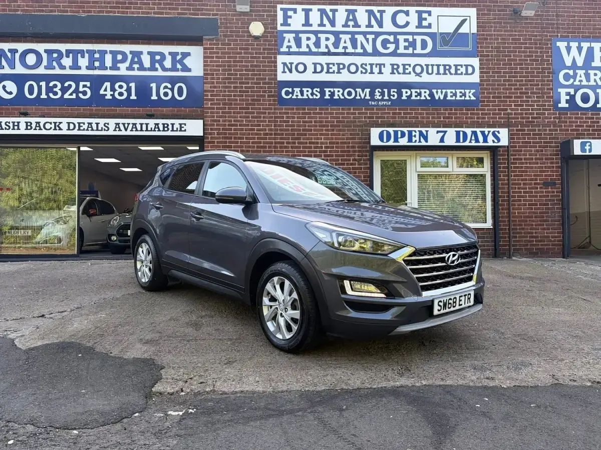 Used Hyundai Tucson SE 115 HP (84 kW) 2018 Grey SUV