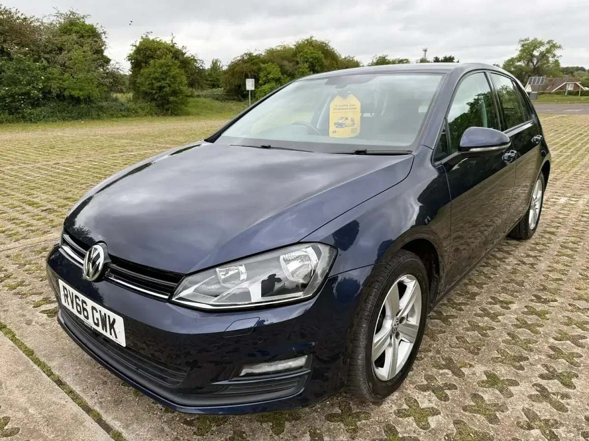 Used VW Golf VII Edition 2016 Blue Hatchback
