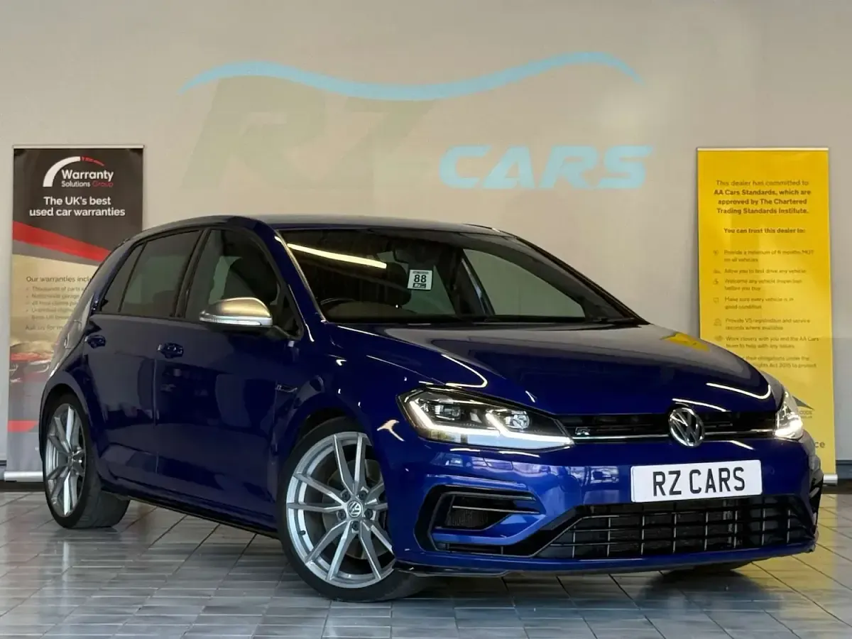 Used VW Golf VII R 310 HP (228 kW) 2018 Hatchback