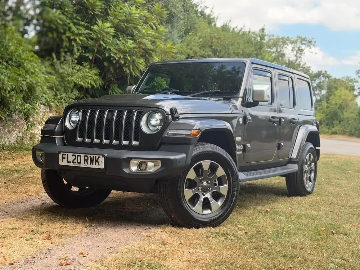 Used Jeep Wrangler Overland 268 HP (197 kW) 2020 Grey SUV