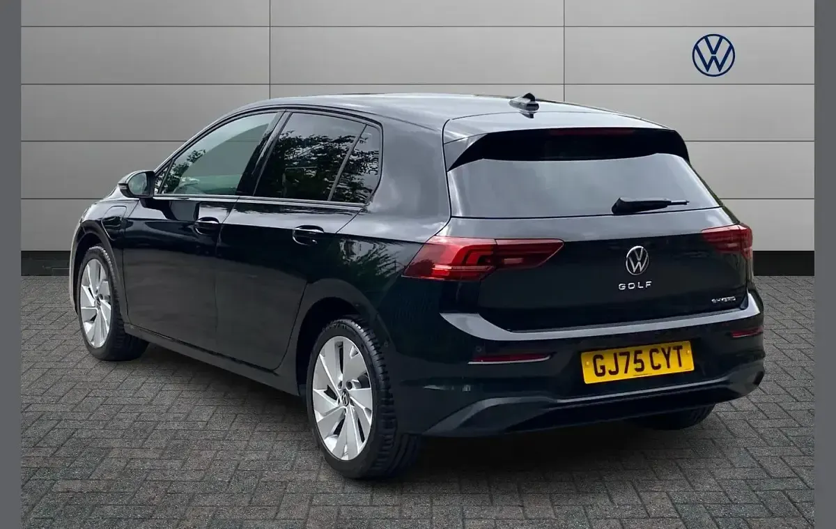 Used VW Golf VIII Match 204 HP (150 kW) 2025 Black Hatchback